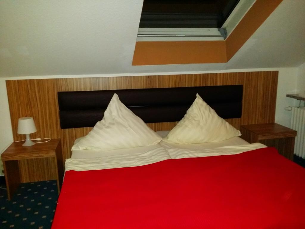 Abant Hotel Frankfurt Obertshausen Exterior foto