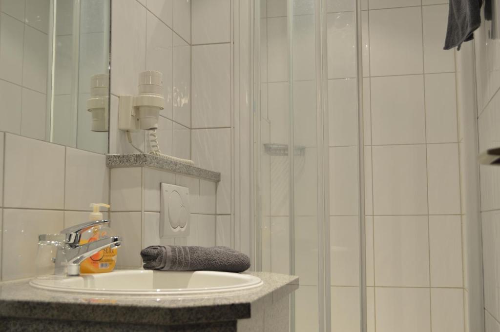 Abant Hotel Frankfurt Obertshausen Quarto foto